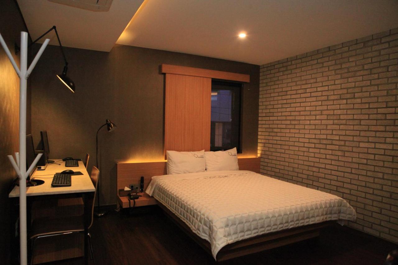 בוסאן Comma Hotel מראה חיצוני תמונה